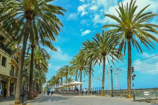 Casabala - Near The Beach And Barcelona Center Badalona Esterno foto
