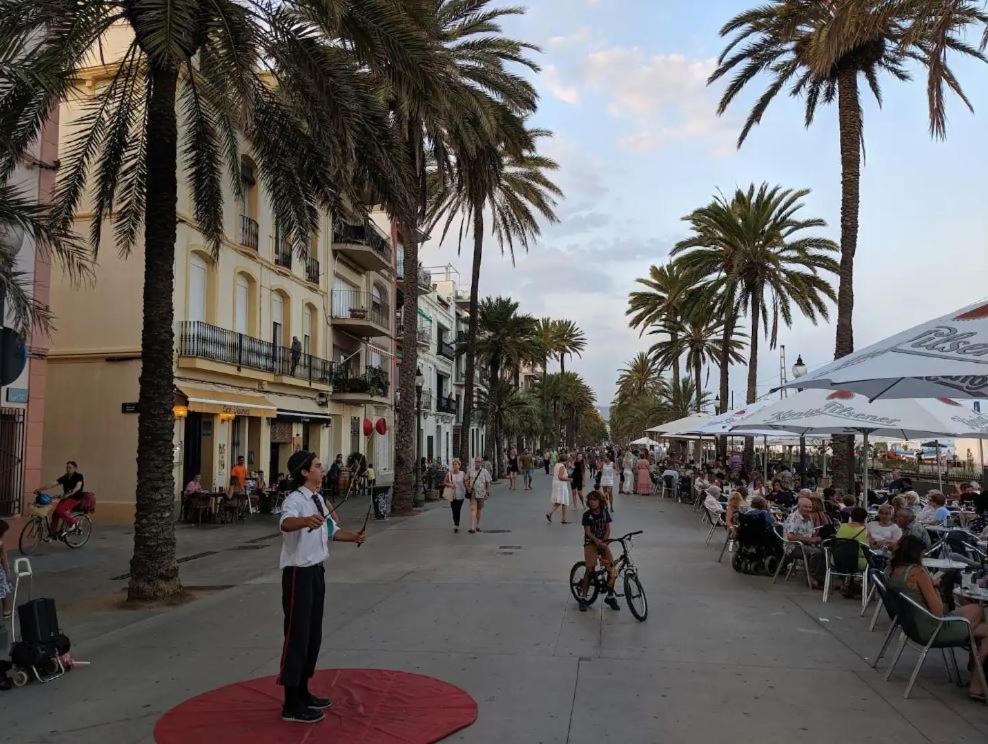 Casabala - Near The Beach And Barcelona Center Badalona Esterno foto